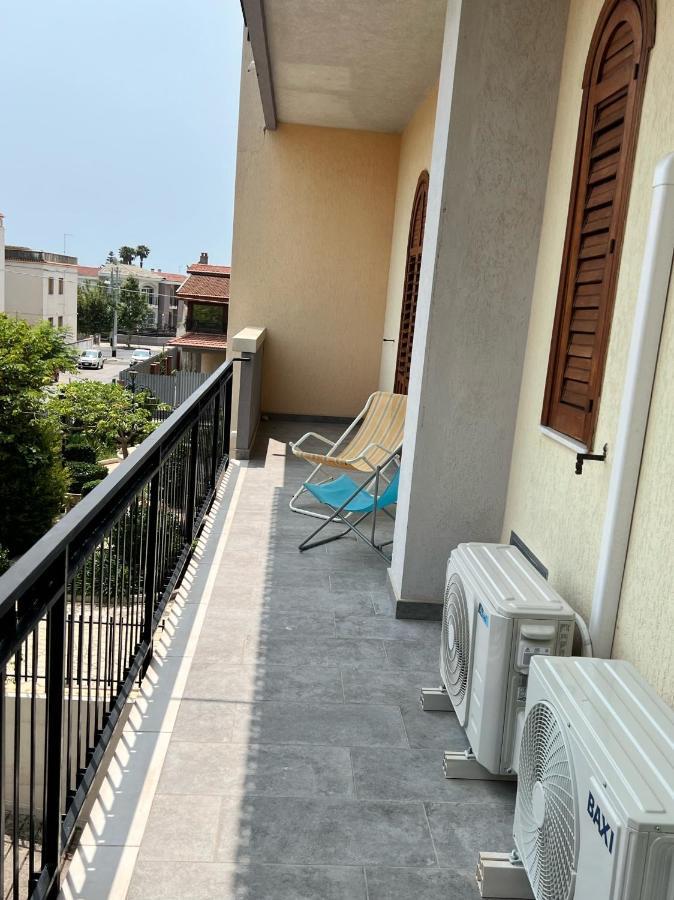 Rocamar Apartment อาโวลา ภายนอก รูปภาพ