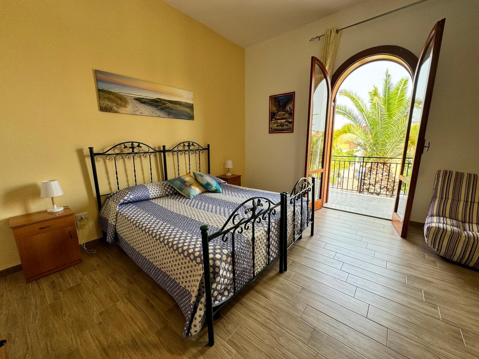 Rocamar Apartment อาโวลา ภายนอก รูปภาพ